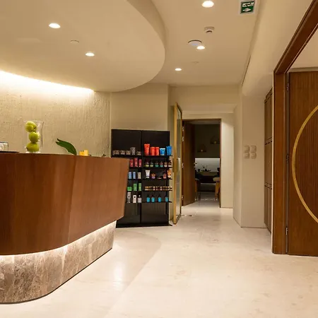 Resort Isla Brown Corinthia & Spa, Curio Collection By Hilton