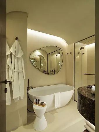 度假村 Isla Brown Corinthia & Spa, Curio Collection By Hilton 5*