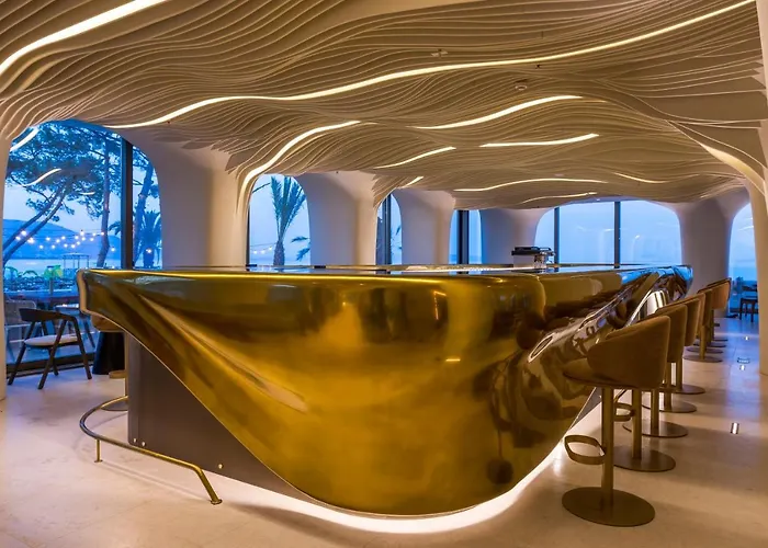 Isla Brown Corinthia & Spa, Curio Collection By Hilton 5* Ájoi Theódori