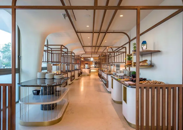 Isla Brown Corinthia & Spa, Curio Collection By Hilton أغيوي ثيودوروي